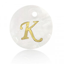 Shell pendant 15mm letter K Gold-White